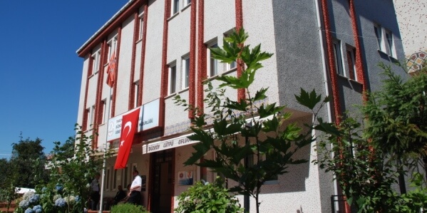 duzkoy_lutfu_ofluoglu_ogretmenevi